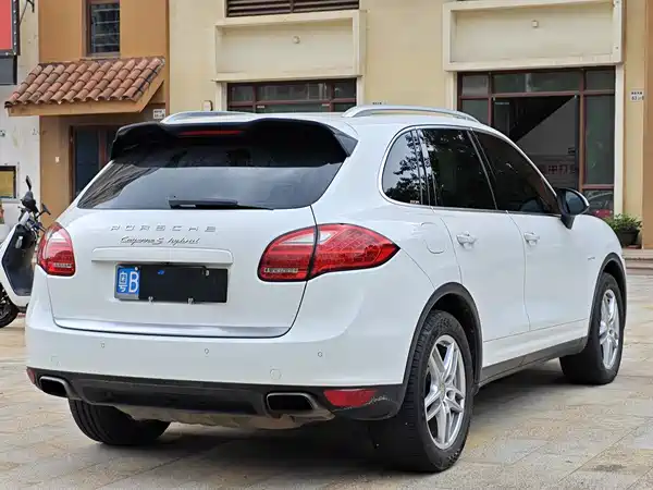 Porsche Cayenne 2013