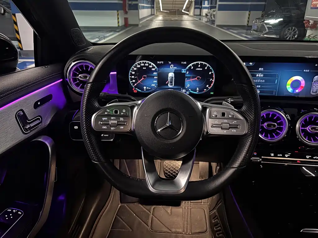 Mercedes-Benz A-Class 2021 — фото 10