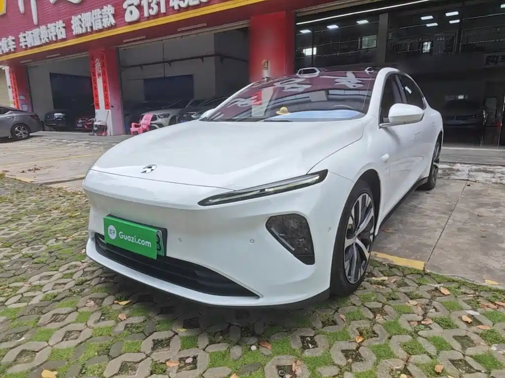 NIO ET7 2022