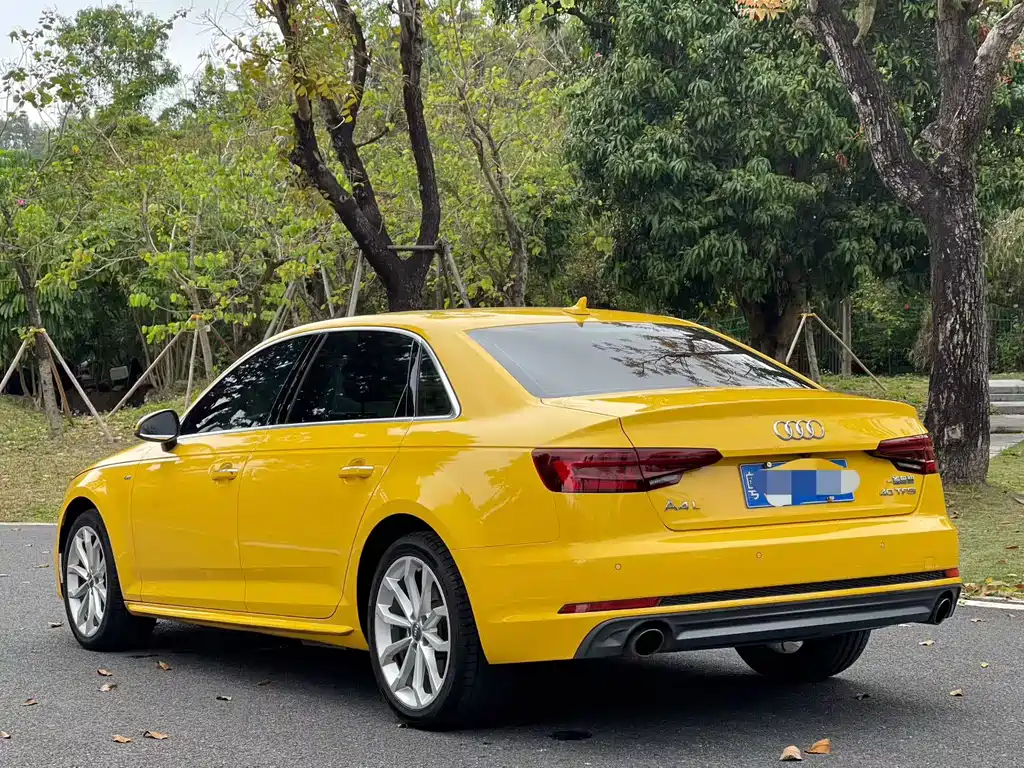 Audi A4L 2018 — фото 9