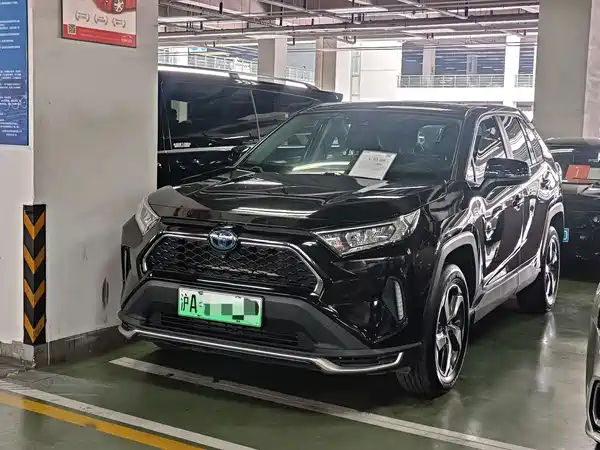 Toyota RAV4 2021