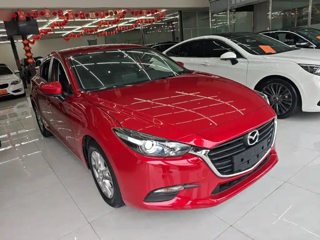 Mazda 3 Axela 2017 — фото 4