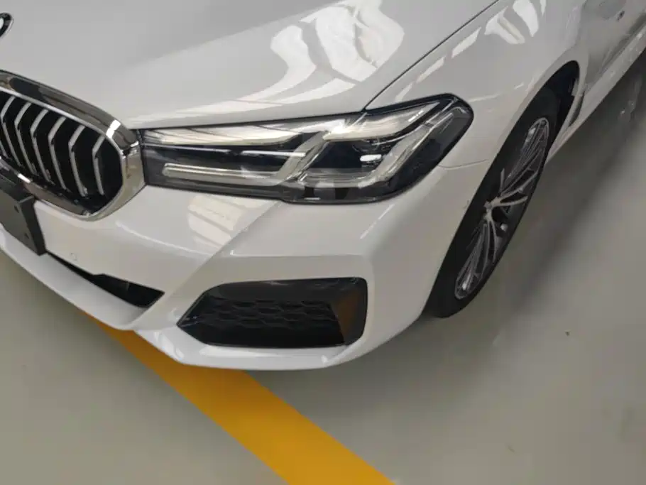 BMW 5 Series 2022