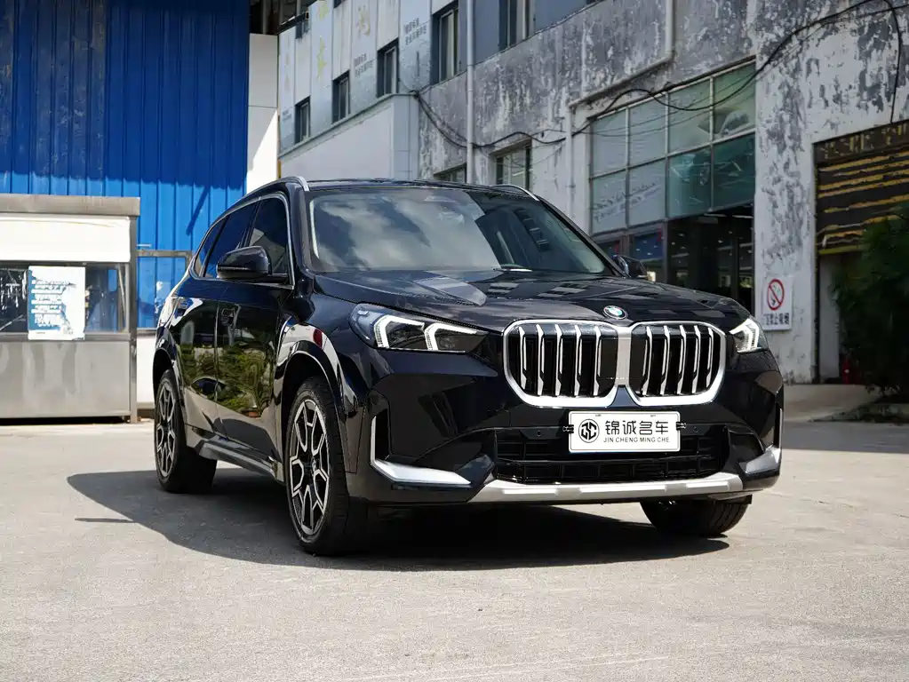 BMW X1 2025 — фото 3
