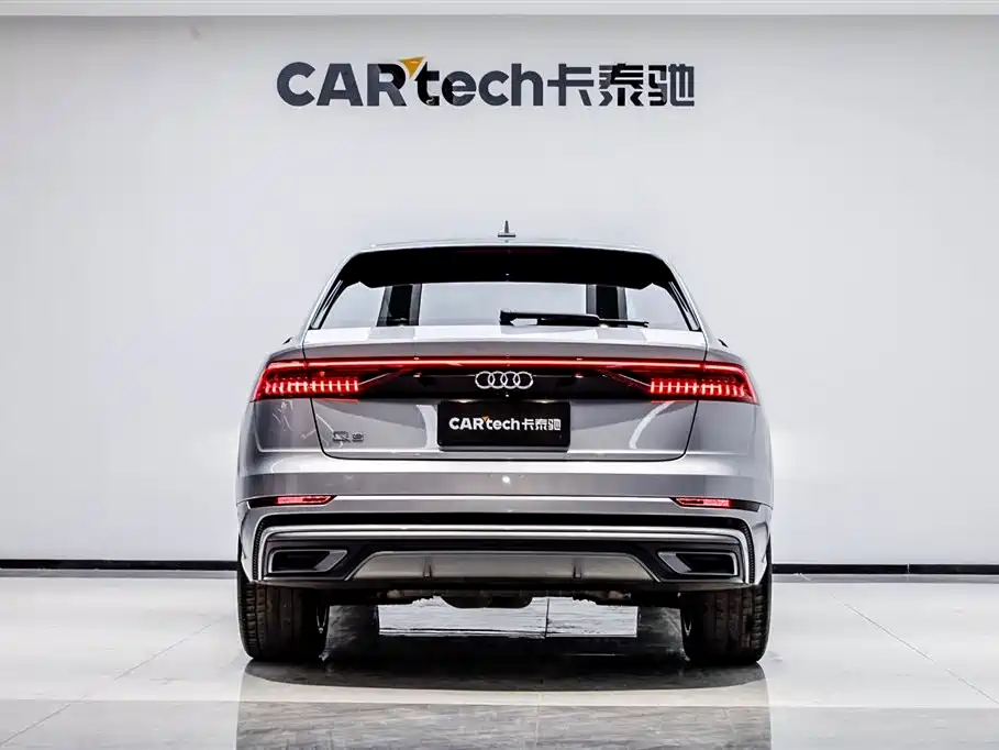 Audi Q8 2020