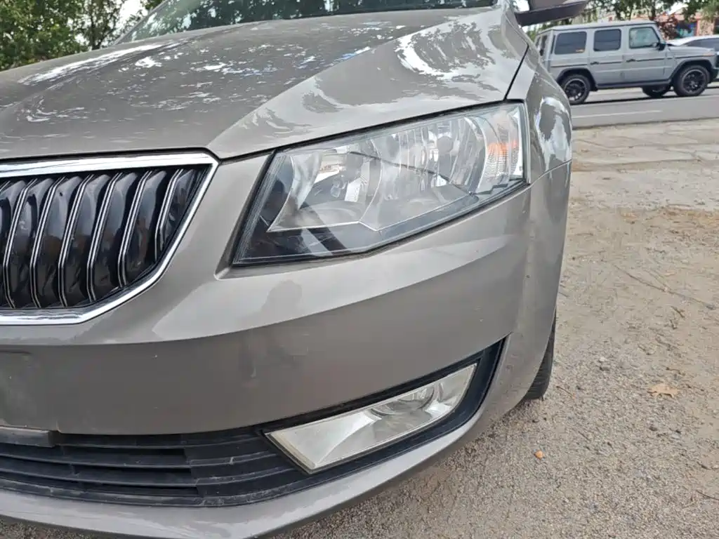 Skoda Octavia 2014 — фото 24