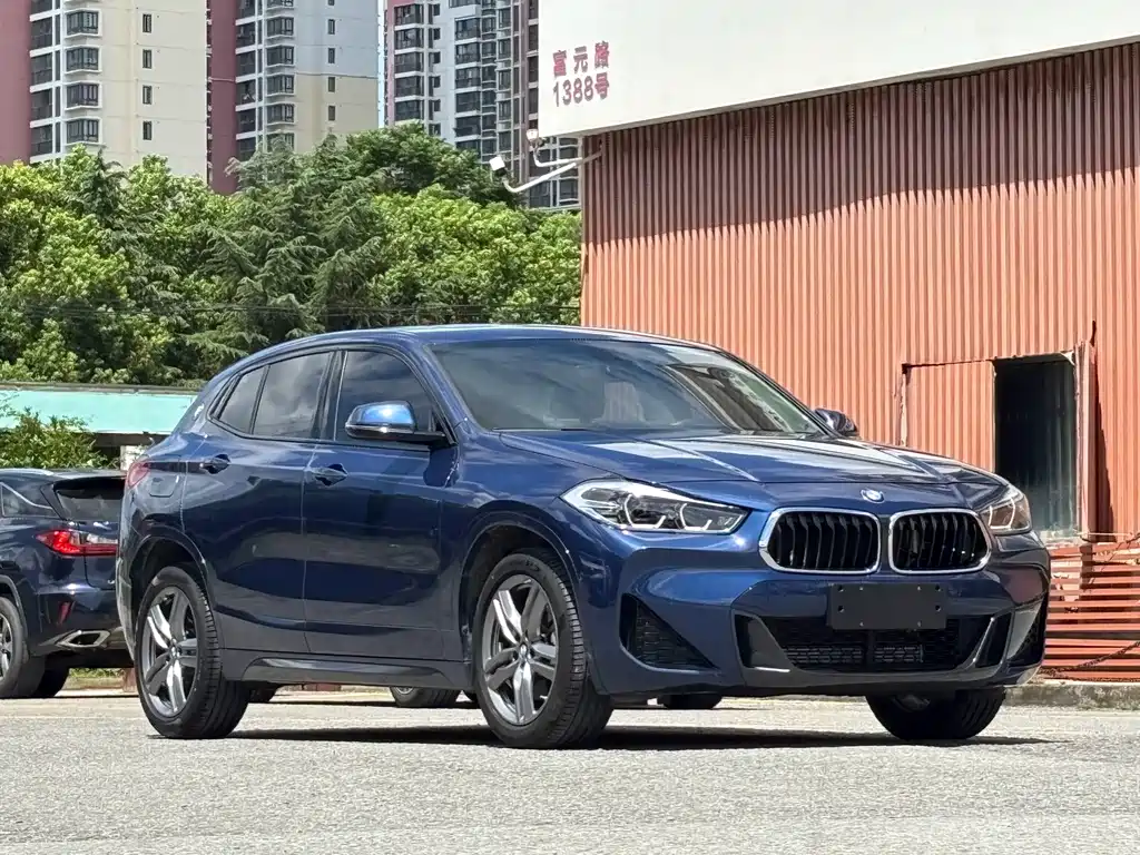 BMW X2 2022 — фото 3