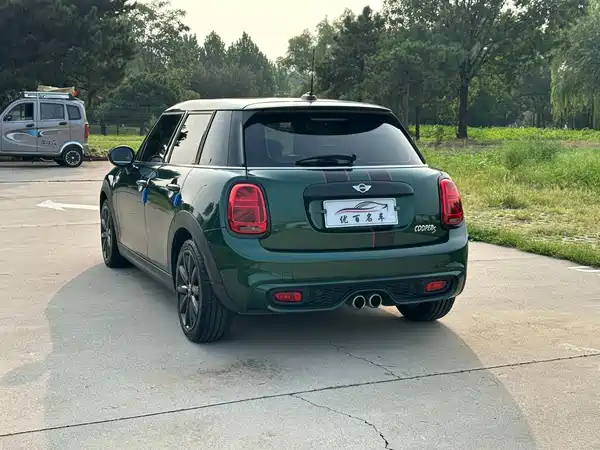 MINI MINI 2017