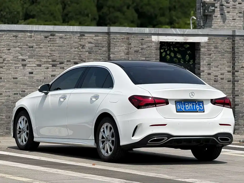Mercedes-Benz A-Class 2019 — фото 3