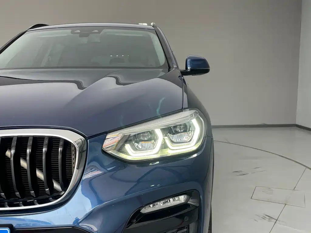 BMW X3 2018 — фото 15