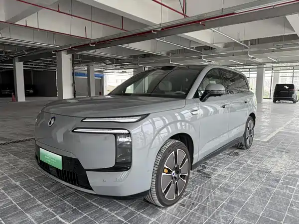 Denza N8L 2025