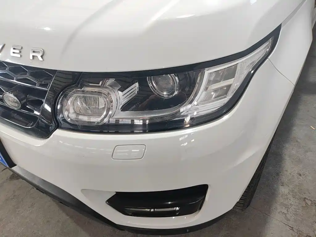 Land Rover Range Rover Sport 2015 — фото 24