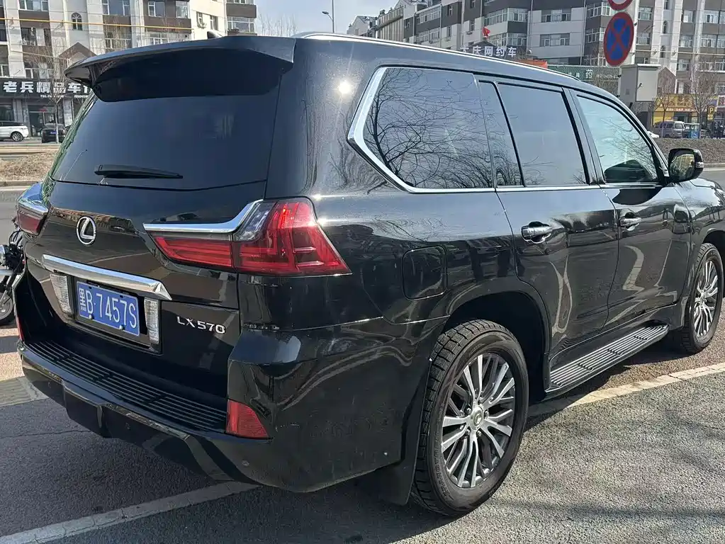 Lexus LX 2016 — фото 4