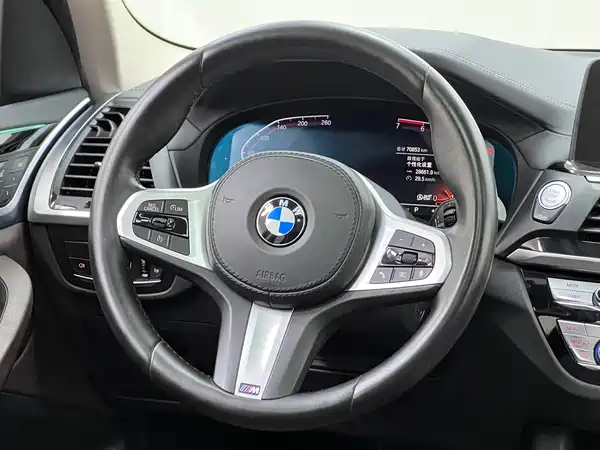 BMW X3 2021