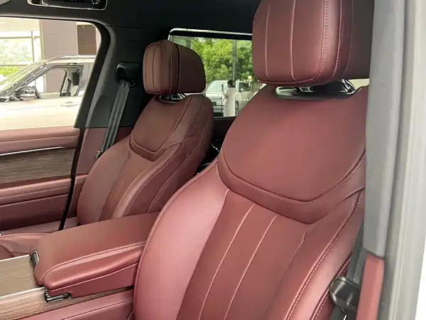 Land Rover Range Rover 2026