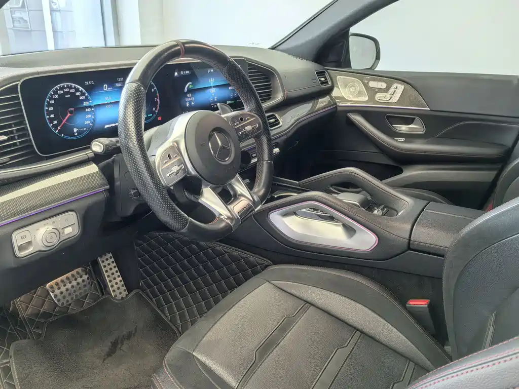 Mercedes-Benz GLE Coupe AMG 2023 — фото 14