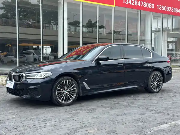 BMW 5 Series 2022