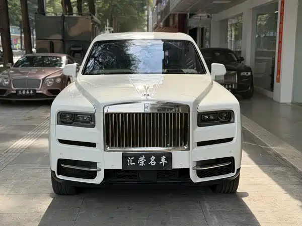 Rolls-Royce Cullinan 2022