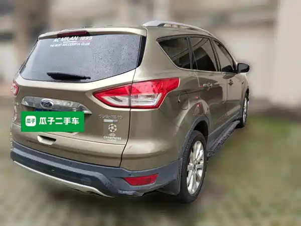 Ford Kuga 2014