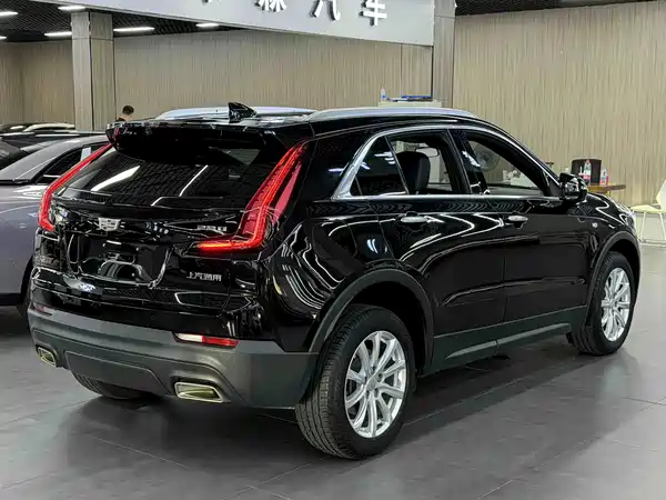 Cadillac XT4 2021