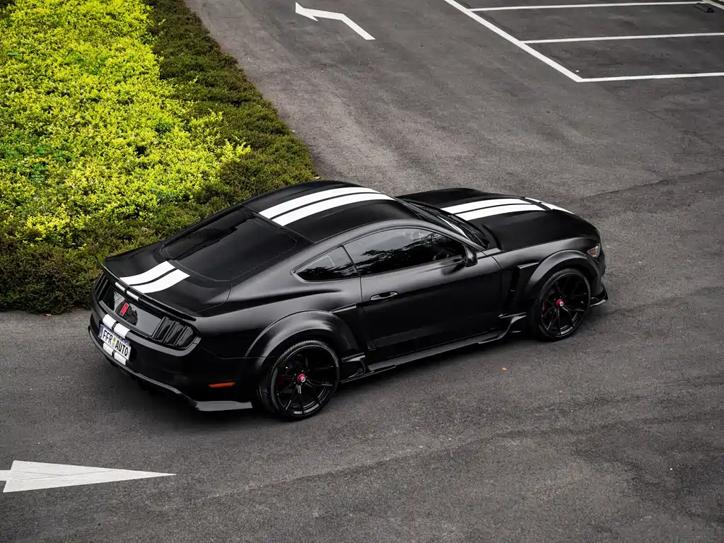 Ford Mustang 2016 — фото 33