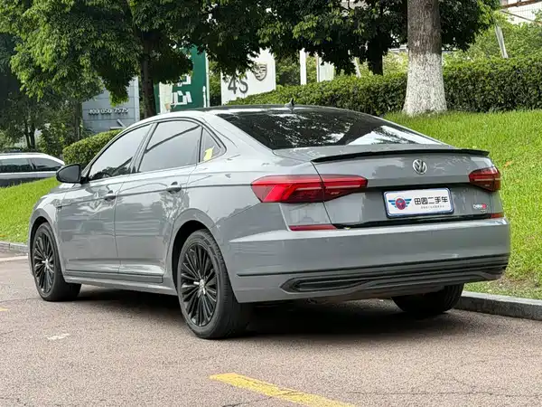Volkswagen Passat 2019