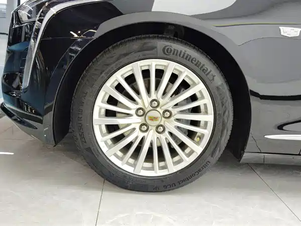Cadillac CT6 2021