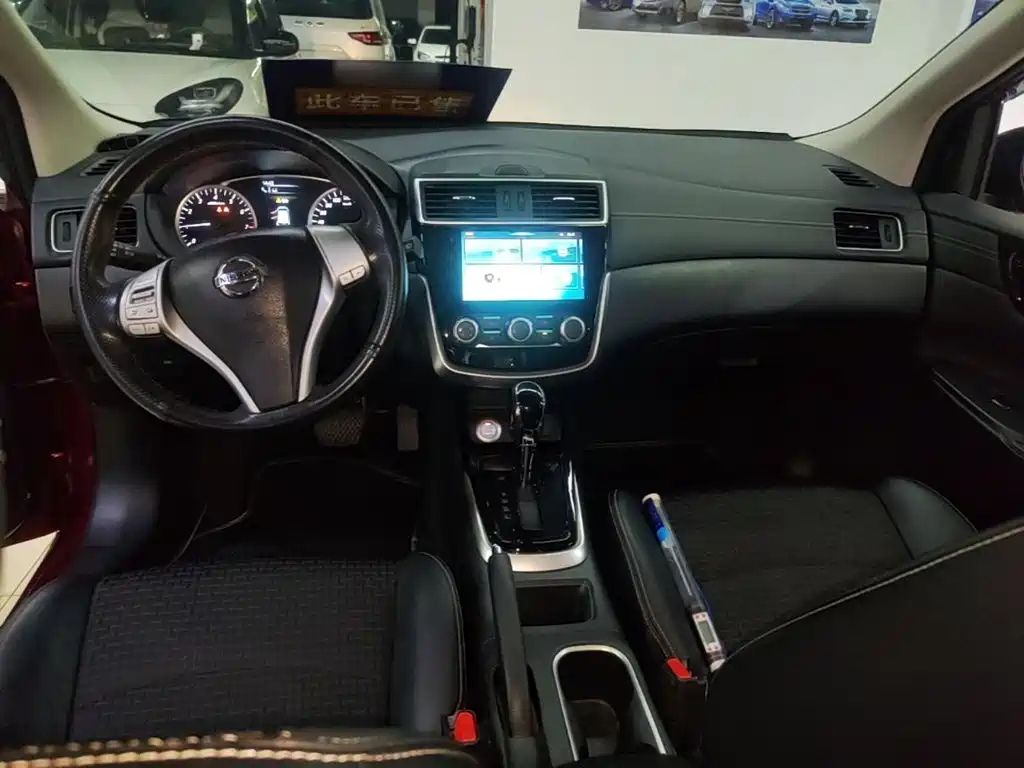 Nissan Tiida 2019 — фото 10