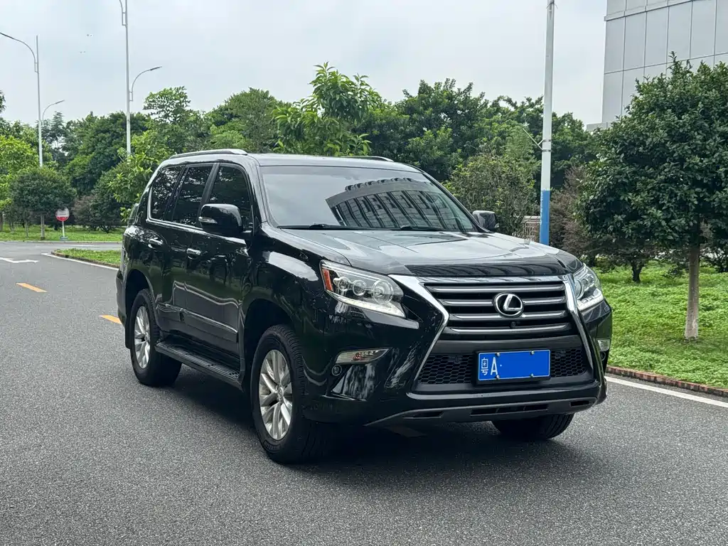 Lexus GX 2018 — фото 3