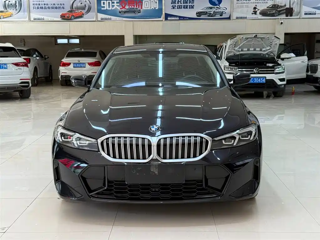 BMW 3 Series 2023