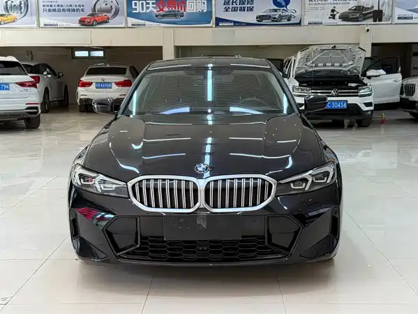 BMW 3 Series 2023
