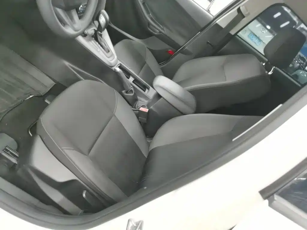 Ford Focus 2015 — фото 15