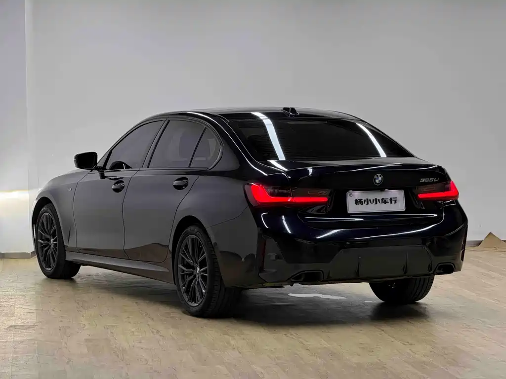 BMW 3 Series 2024