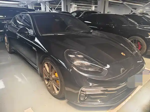 Porsche Panamera 2015