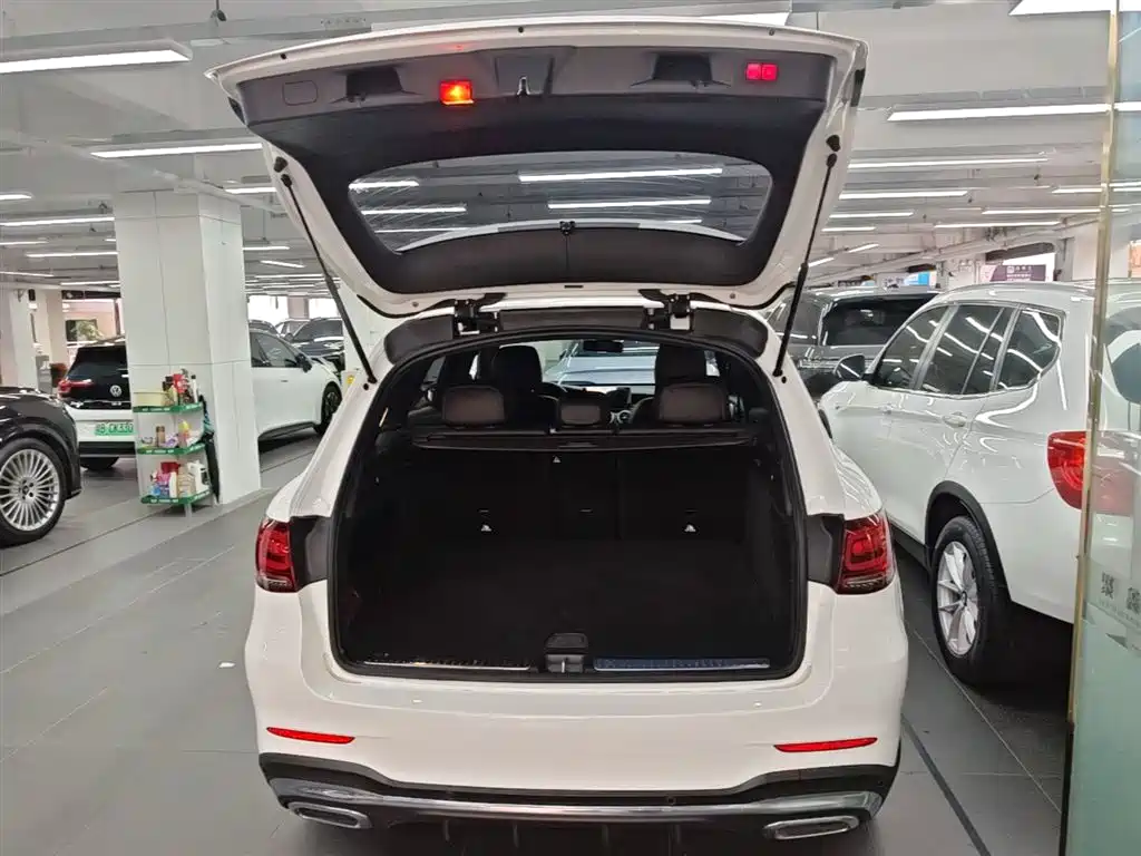 Mercedes-Benz GLC 2021 — фото 19