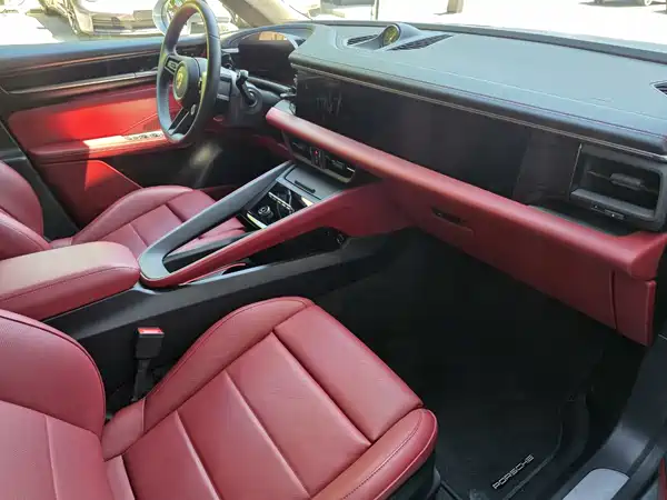 Porsche Macan New Energy 2026