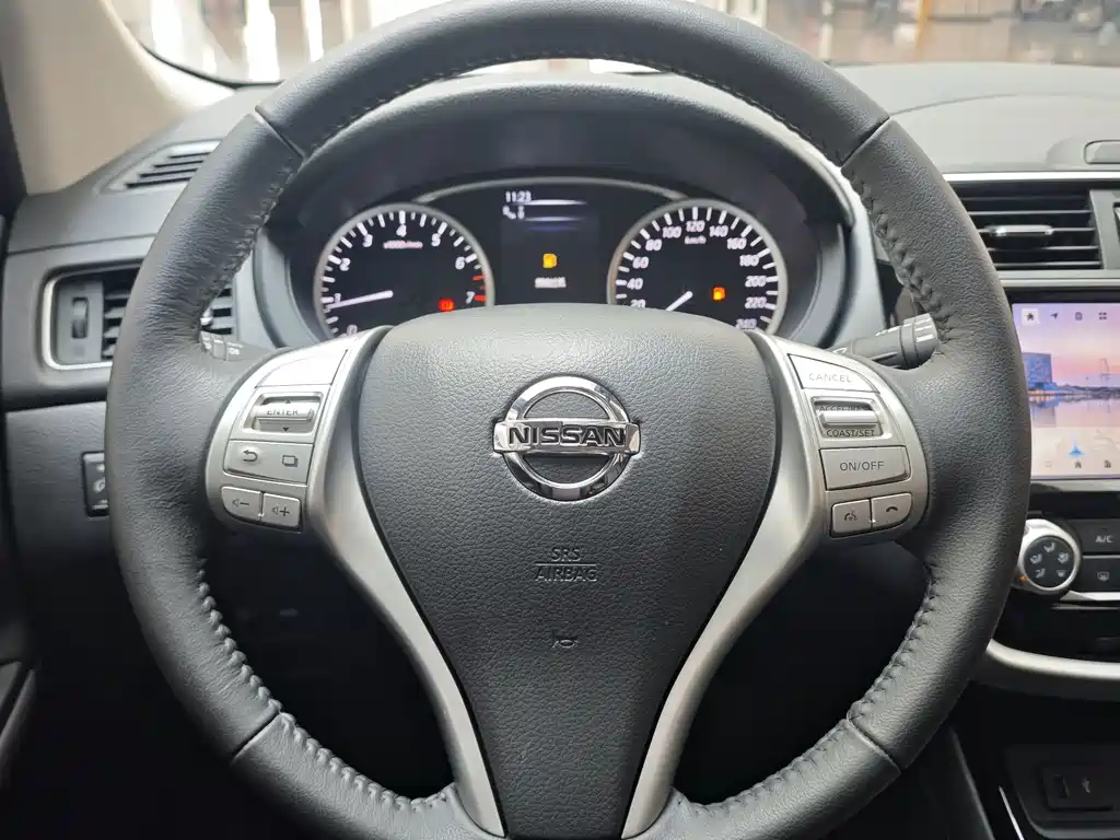Nissan Tiida 2020 — фото 16