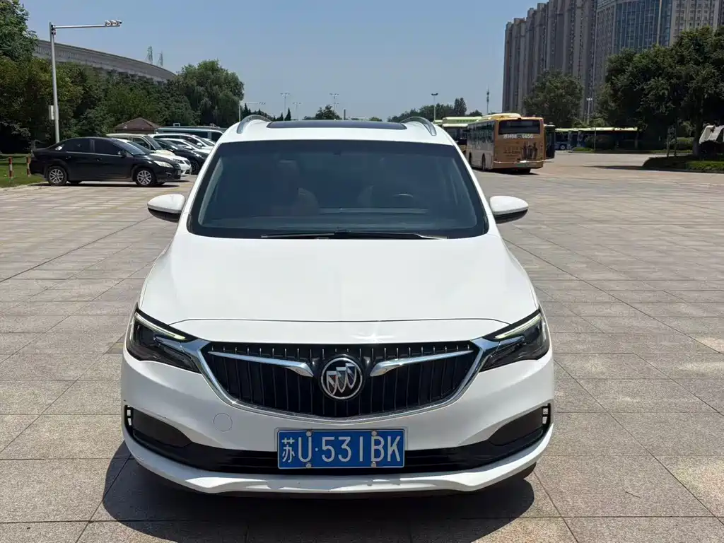 Buick GL6 2022