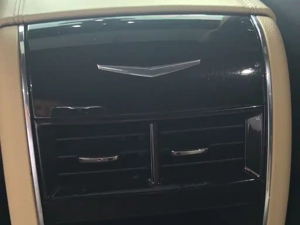 Cadillac CT6 2020 — фото 16