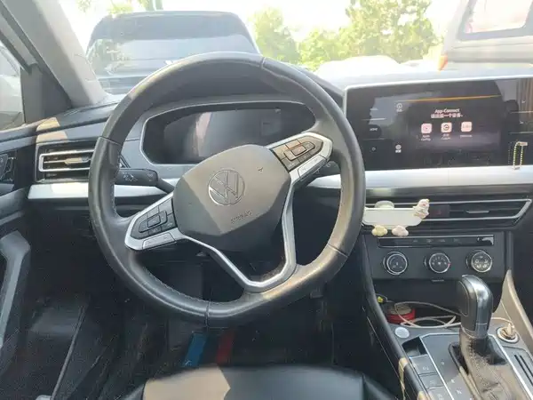 Volkswagen Lavida 2022