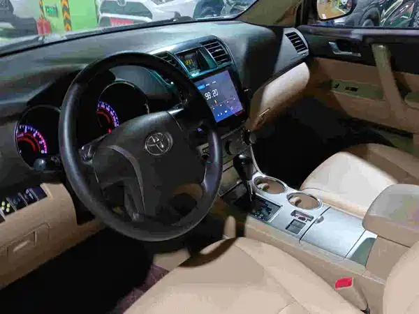 Toyota Highlander 2014
