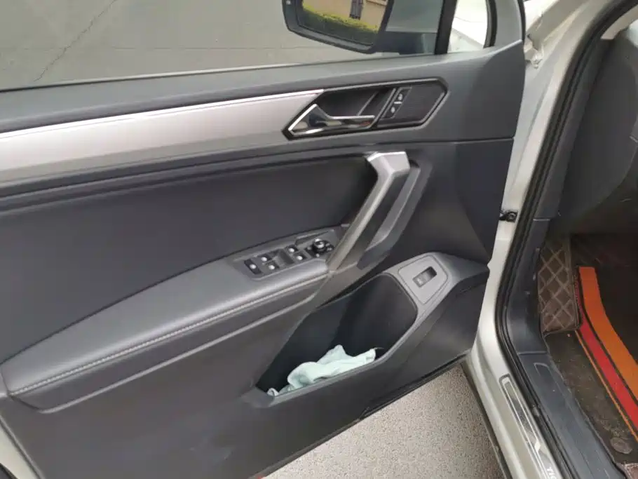 Volkswagen Tiguan L 2020 — фото 7