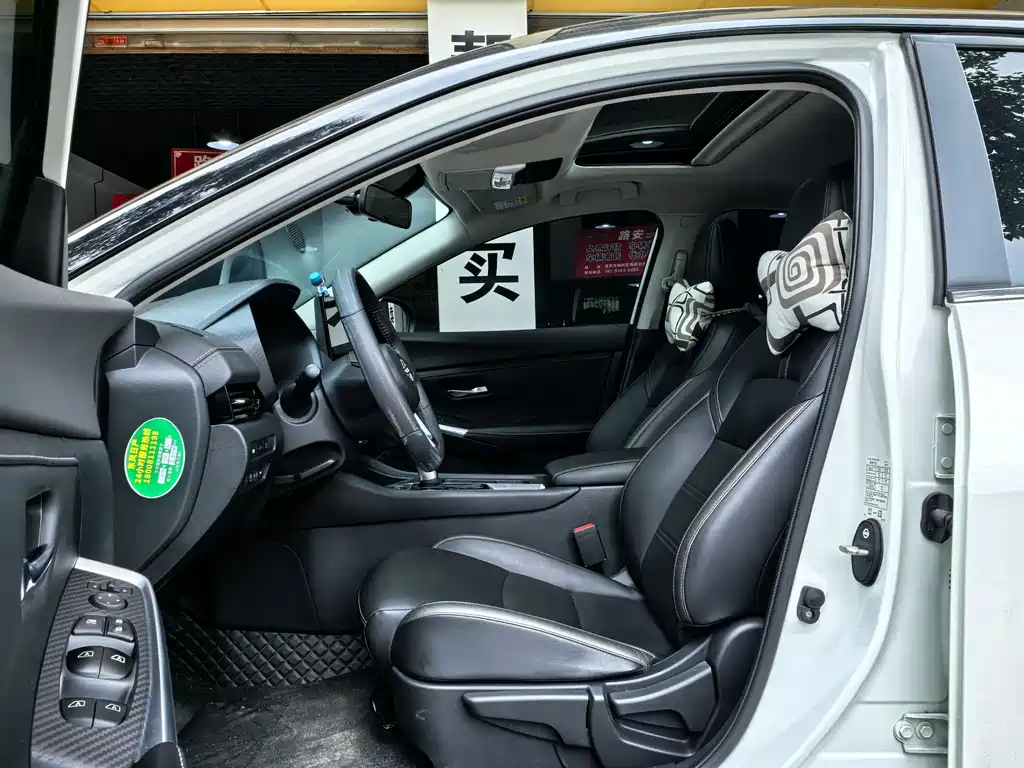 Nissan Sylphy 2023 — фото 10