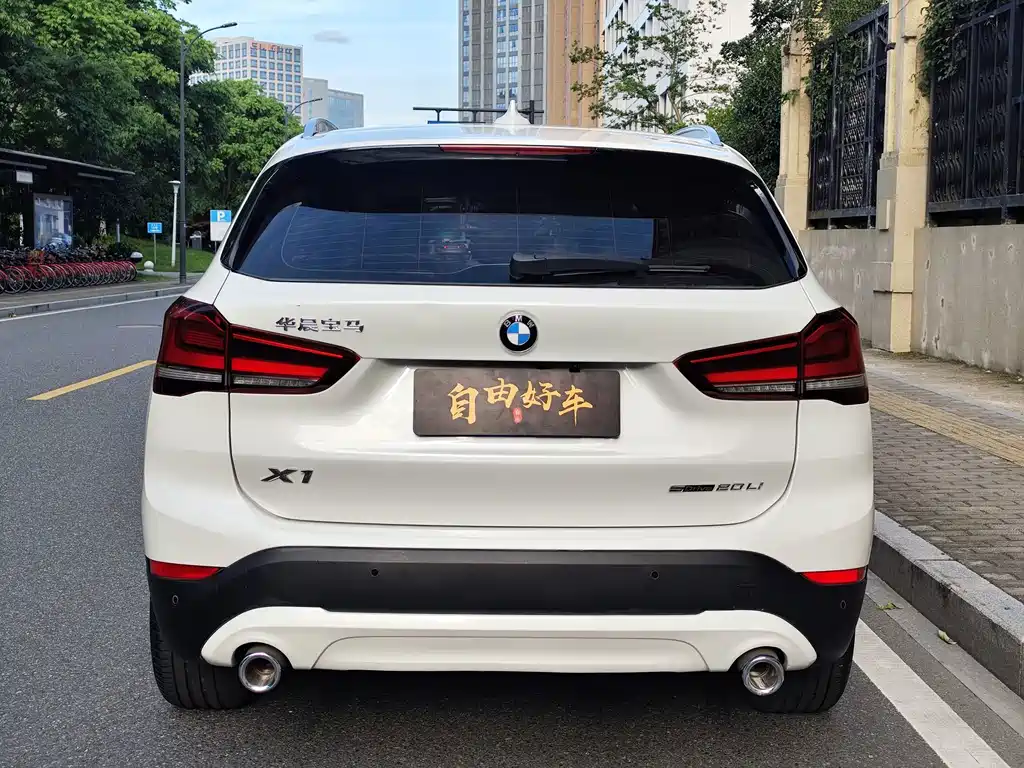 BMW X1 2020 — фото 20