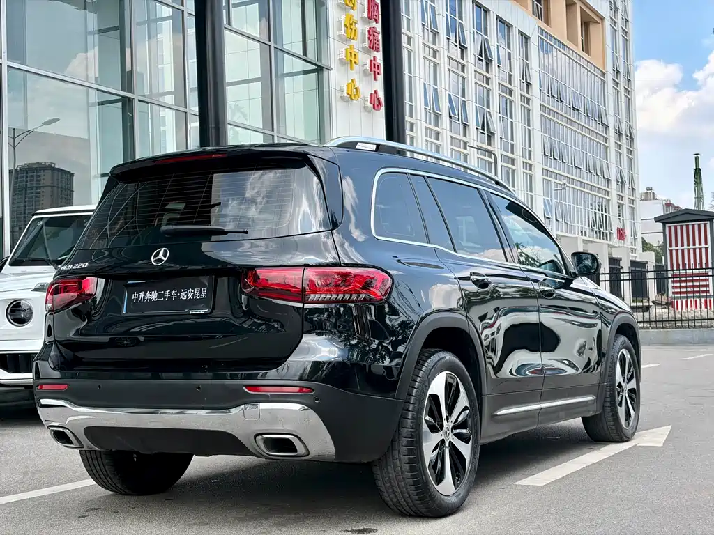 Mercedes-Benz GLB 2022 — фото 6