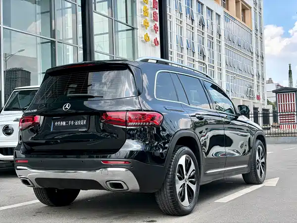 Mercedes-Benz GLB 2022