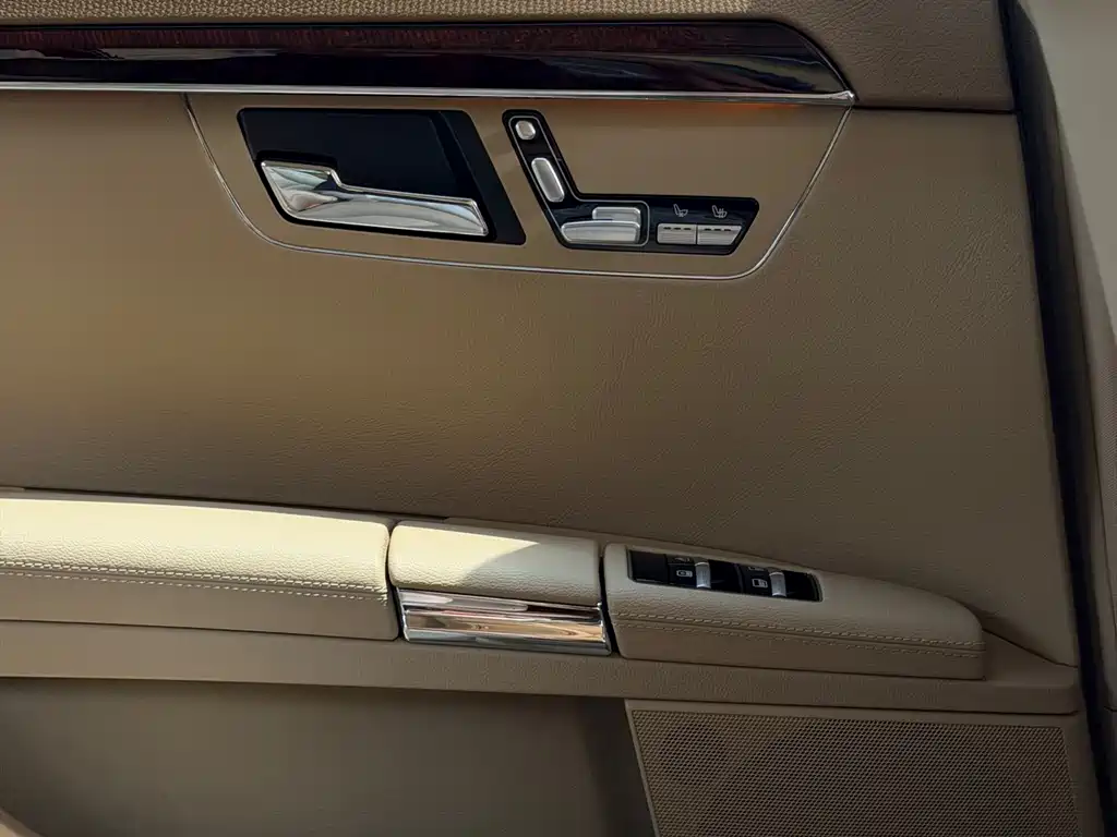 Mercedes-Benz S-Class 2010 — фото 9