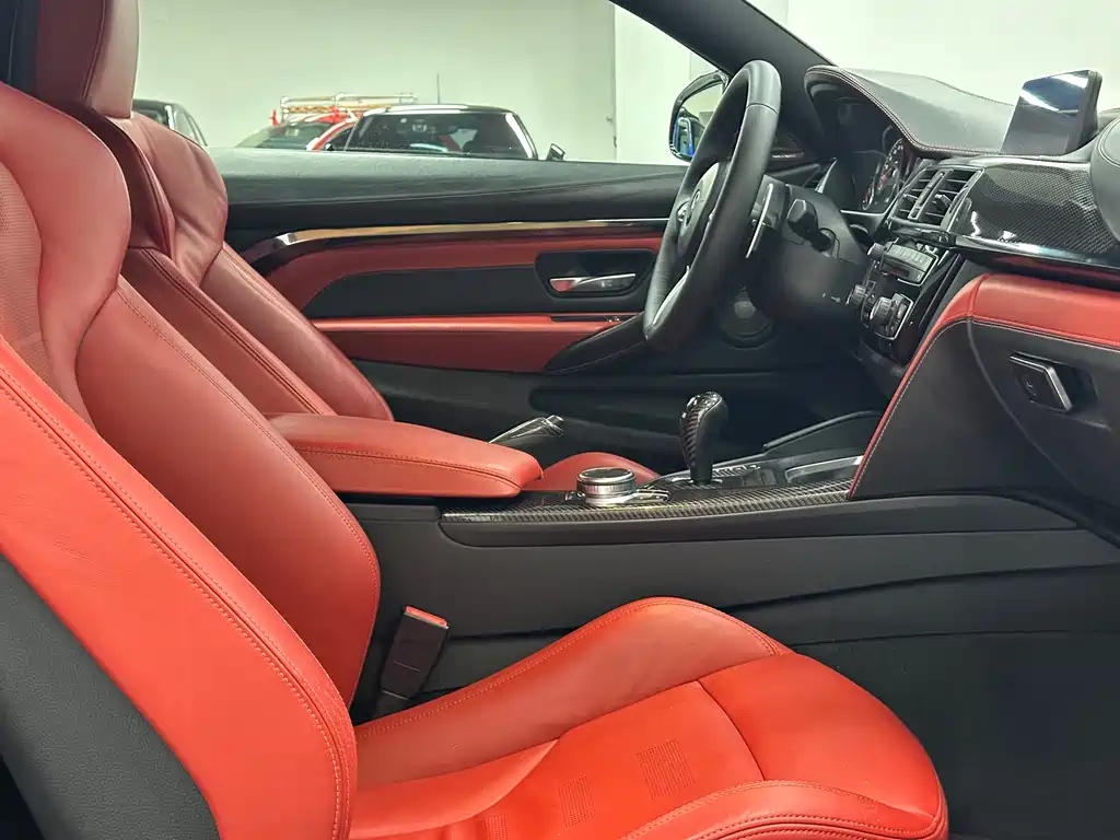 BMW M4 2018 — фото 10