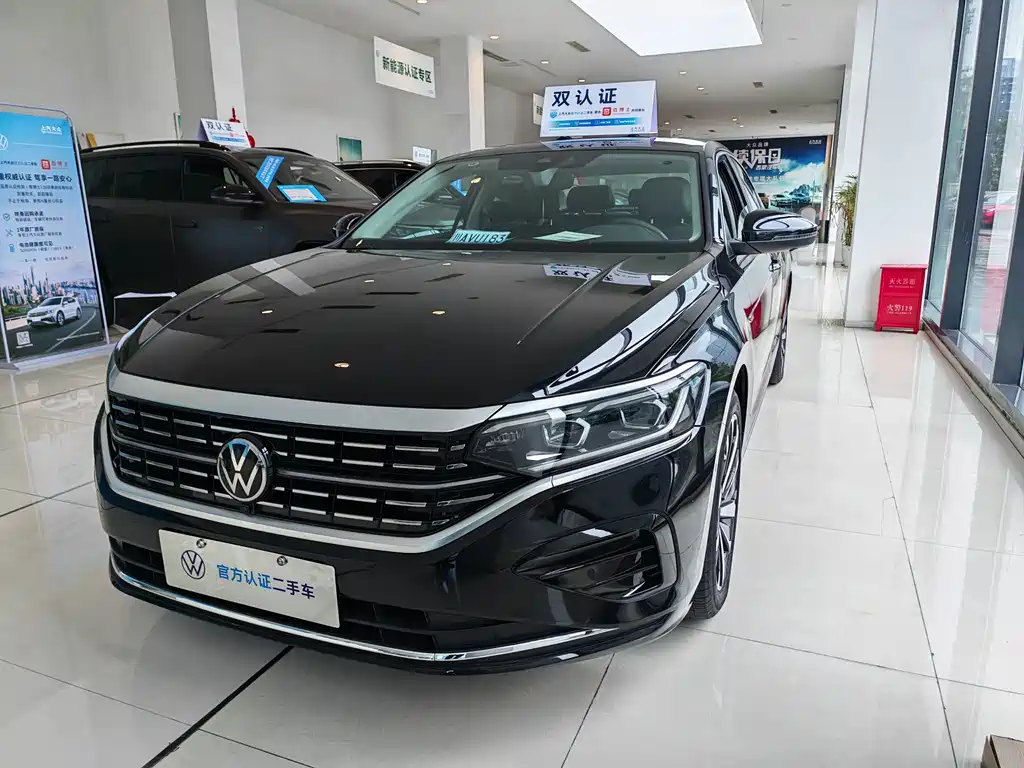 Volkswagen Passat 2024