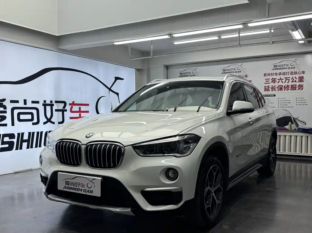 BMW X1 2016 — фото 1